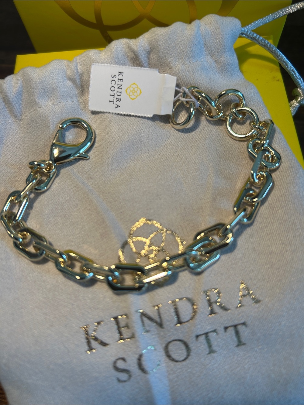 Kendra Scott NWT Korinne Polished Gold Link Bracelet - Picture 4 of 5